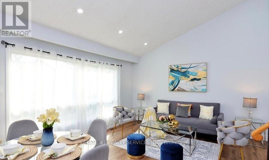 33 Camberley Crescent Property Photo 7