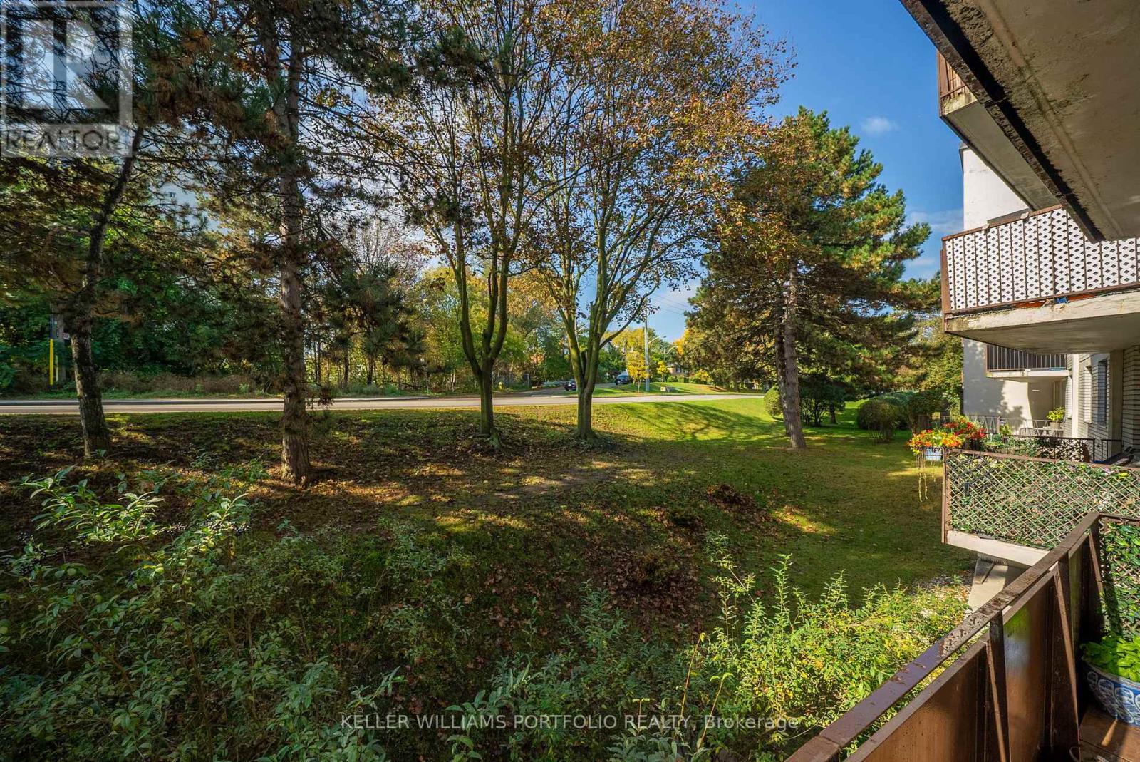 108 - 100 Coe Hill Drive Property Photo 23