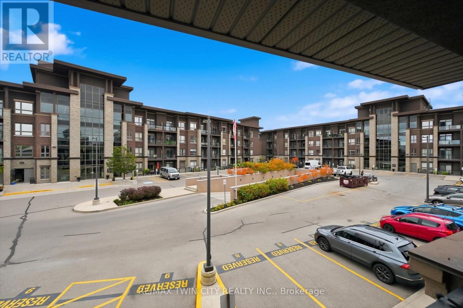 9 - 5030 Corporate Drive Property Photo 19