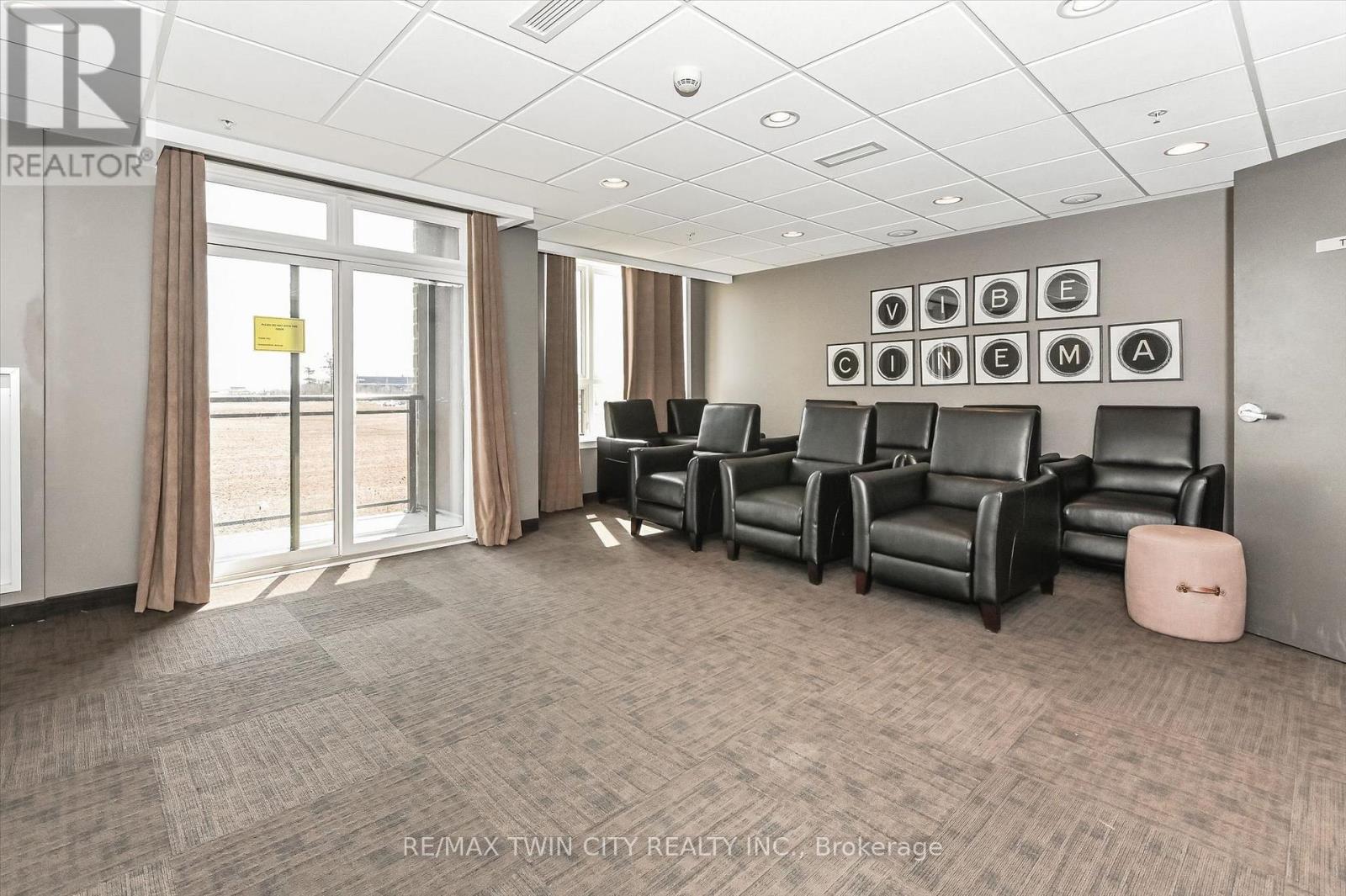9 - 5030 Corporate Drive Property Photo 32