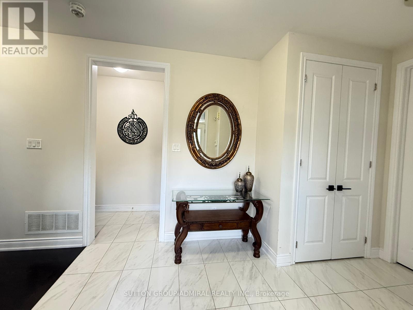 33 Elysian Fields Circle Property Photo 2