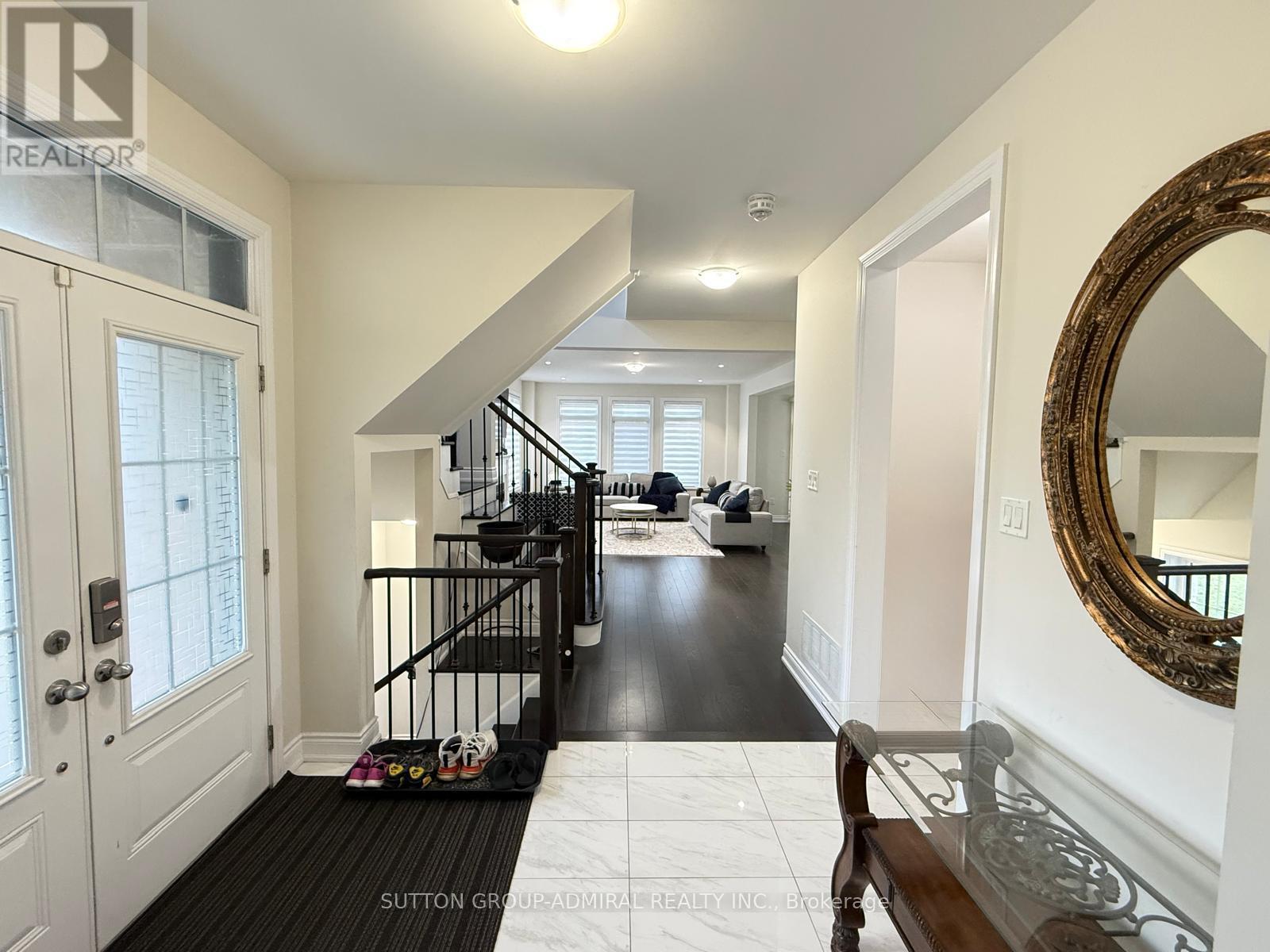 33 Elysian Fields Circle Property Photo 3