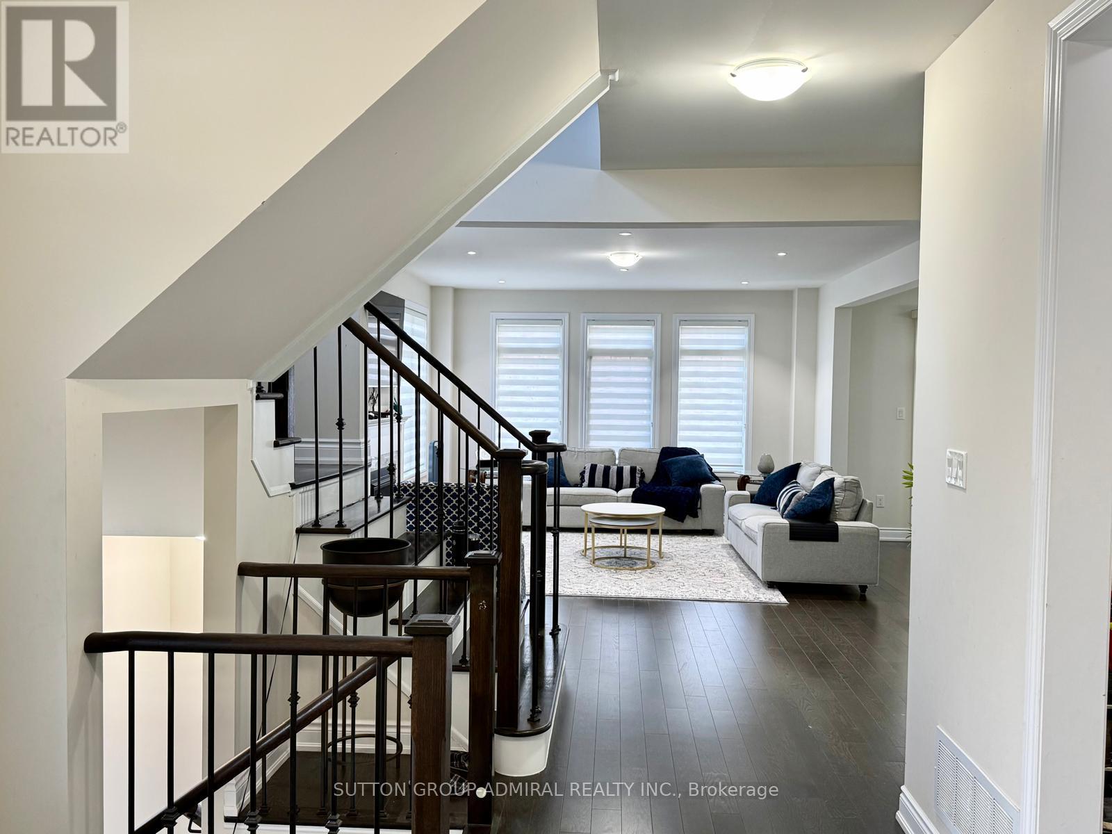 33 Elysian Fields Circle Property Photo 4