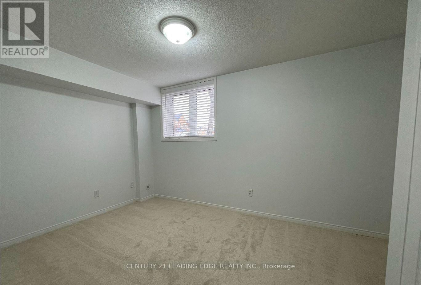 30 - 5050 Intrepid Drive Property Photo 10