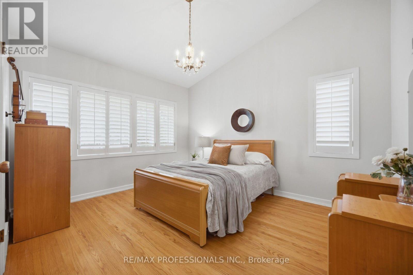 9 Humber Ridge Drive Property Photo 22