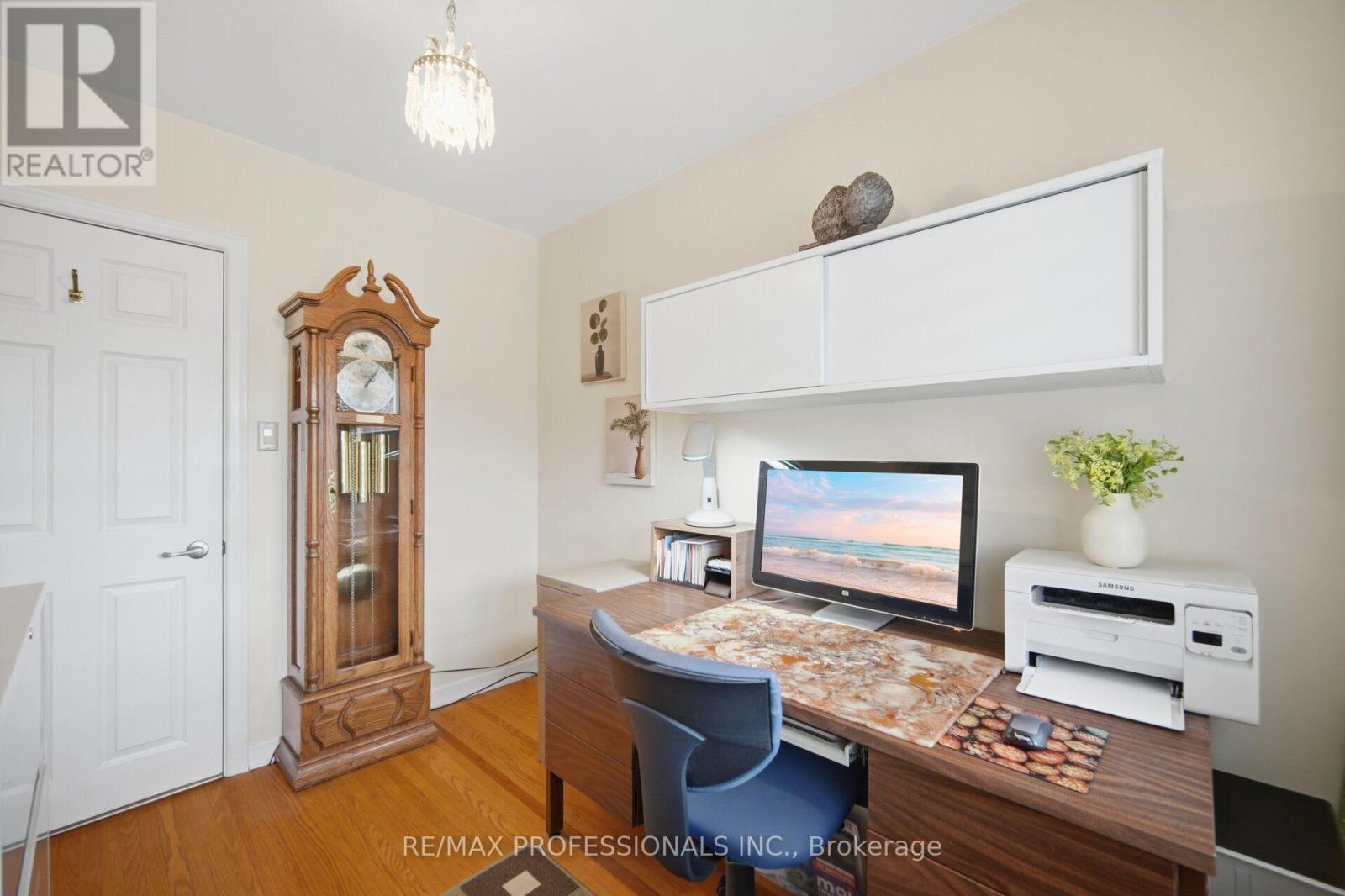 9 Humber Ridge Drive Property Photo 25