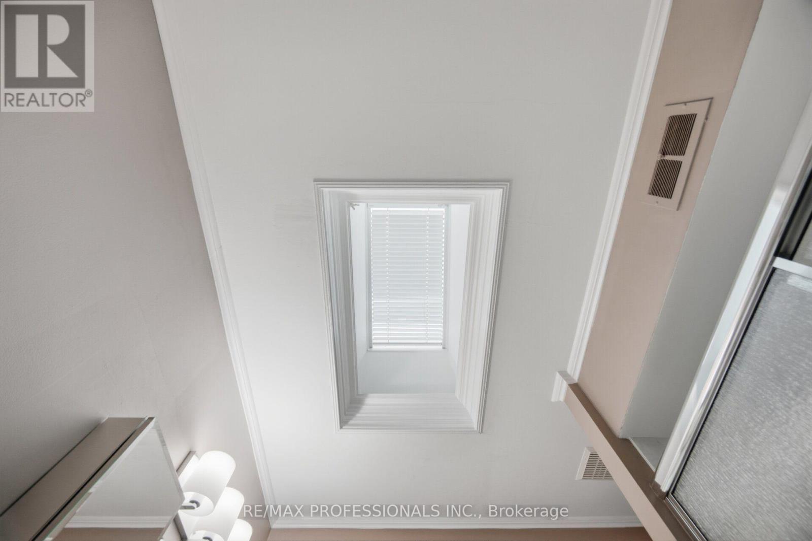 9 Humber Ridge Drive Property Photo 28