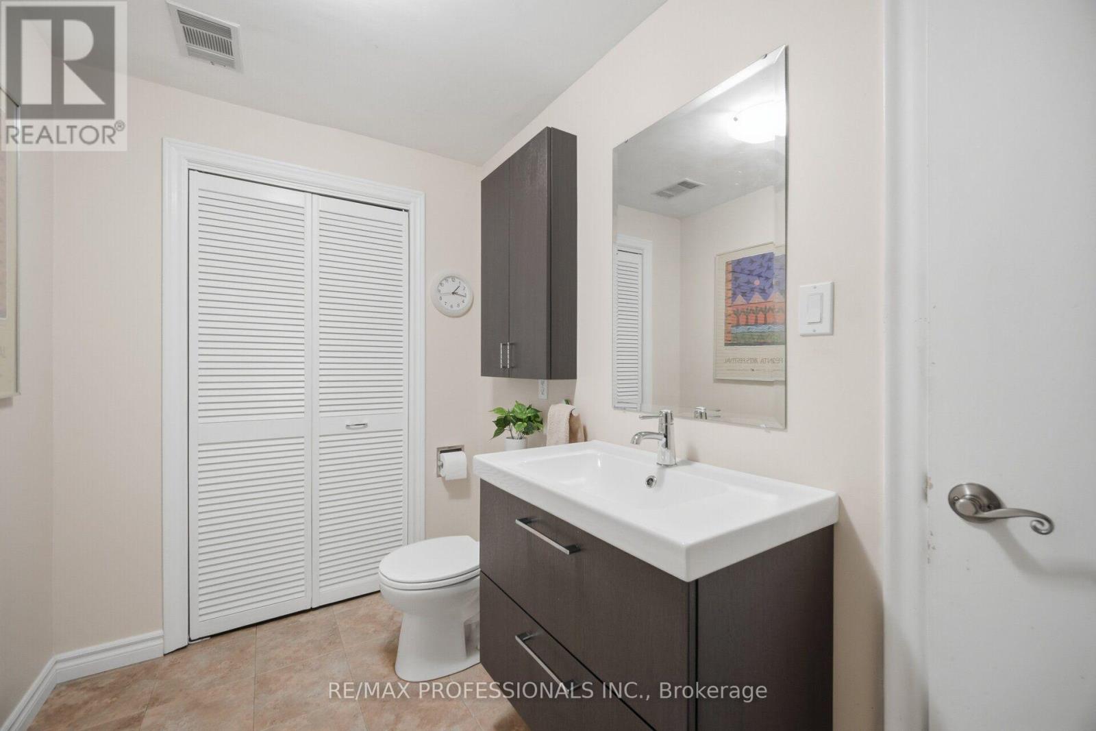 9 Humber Ridge Drive Property Photo 35