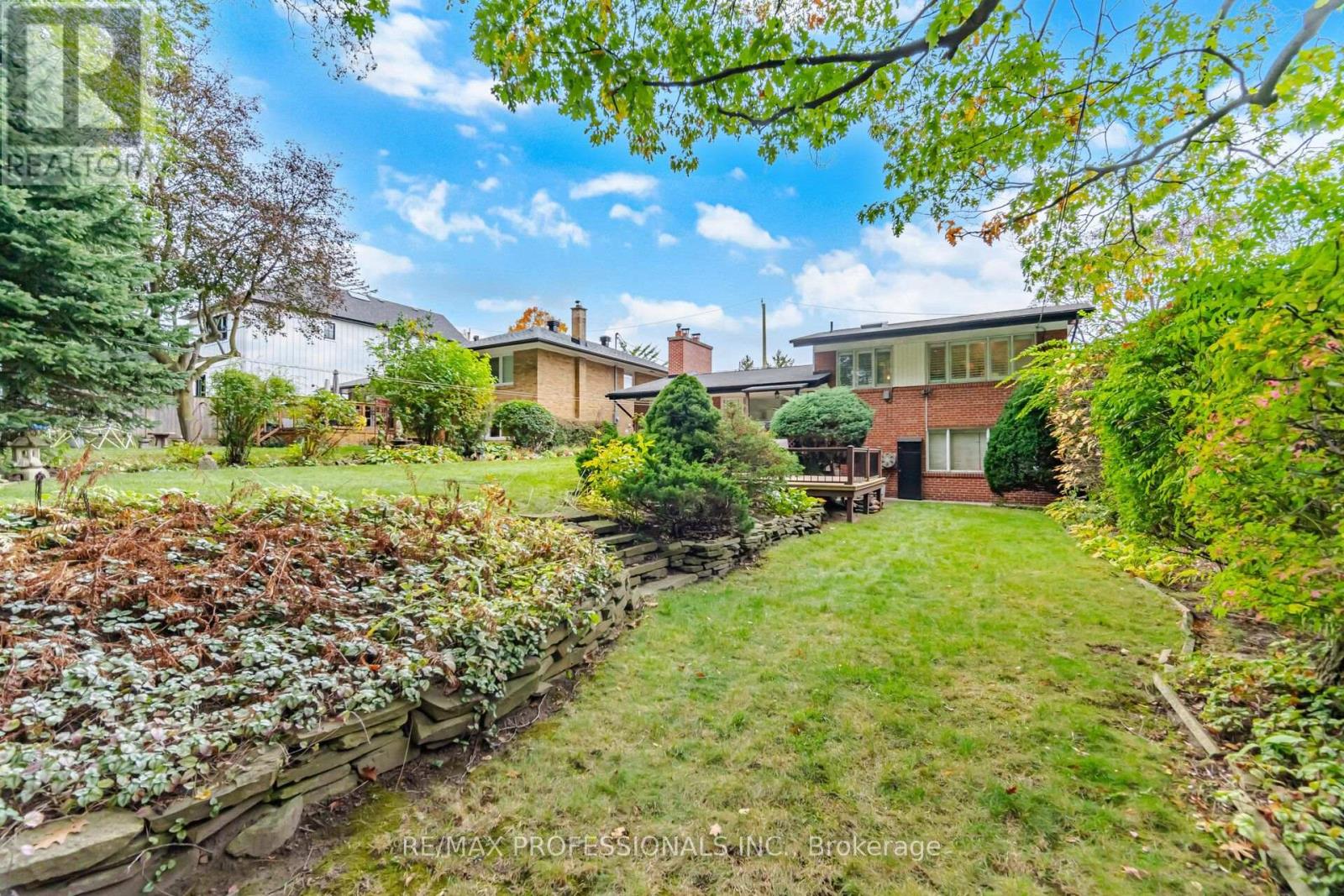 9 Humber Ridge Drive Property Photo 45