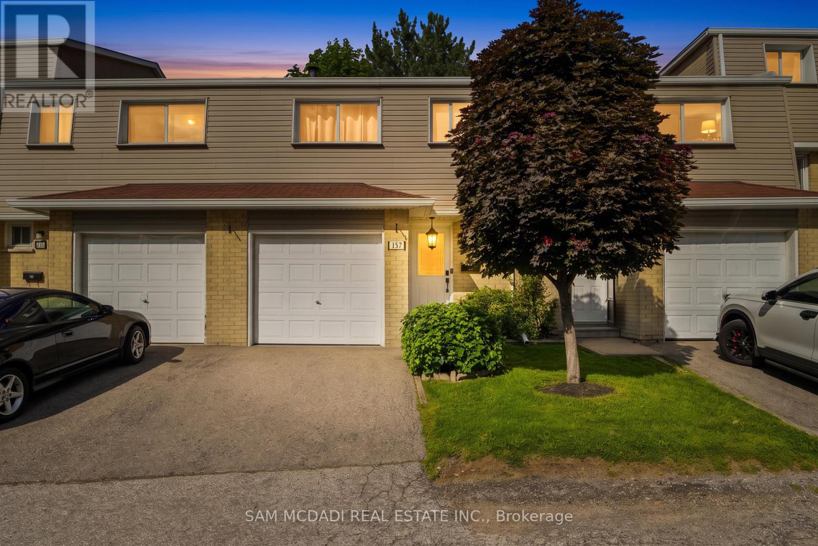 157 - 400 Mississauga Valley Boulevard Property Photo