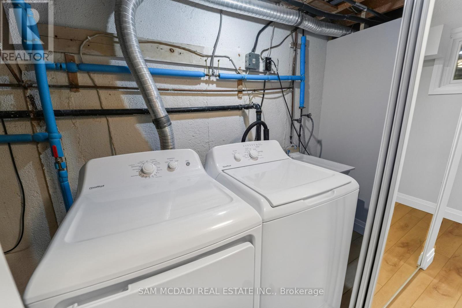 157 - 400 Mississauga Valley Boulevard Property Photo 31
