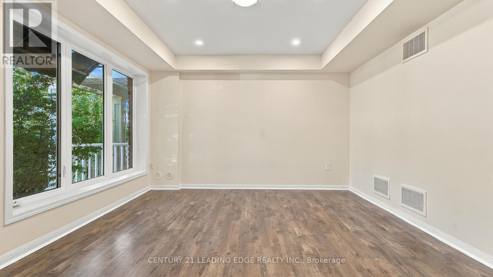 208 Magurn Gate Property Photo 9