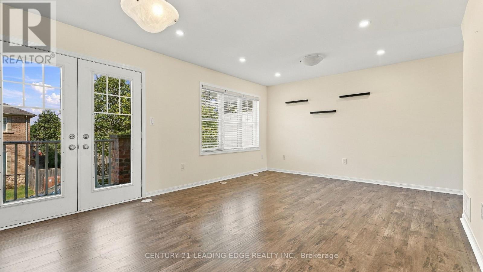 208 Magurn Gate Property Photo 16