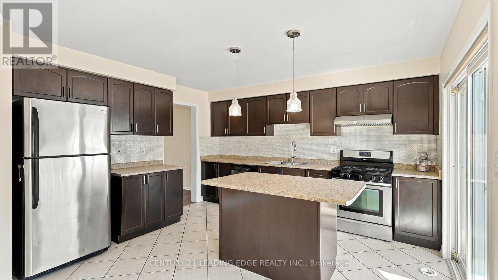 208 Magurn Gate Property Photo 22