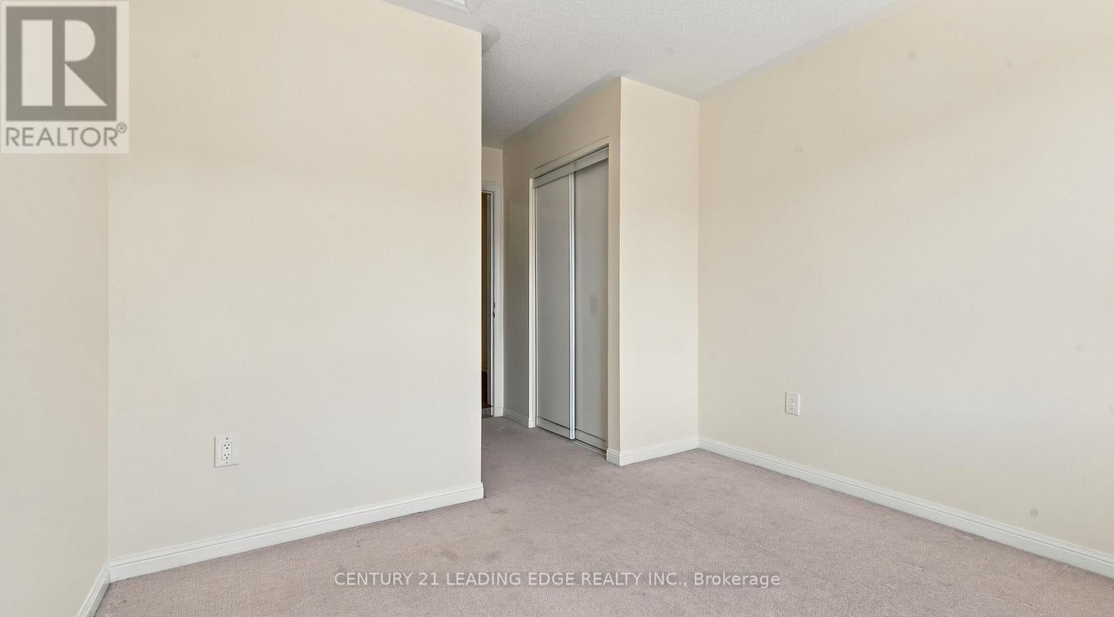 208 Magurn Gate Property Photo 33