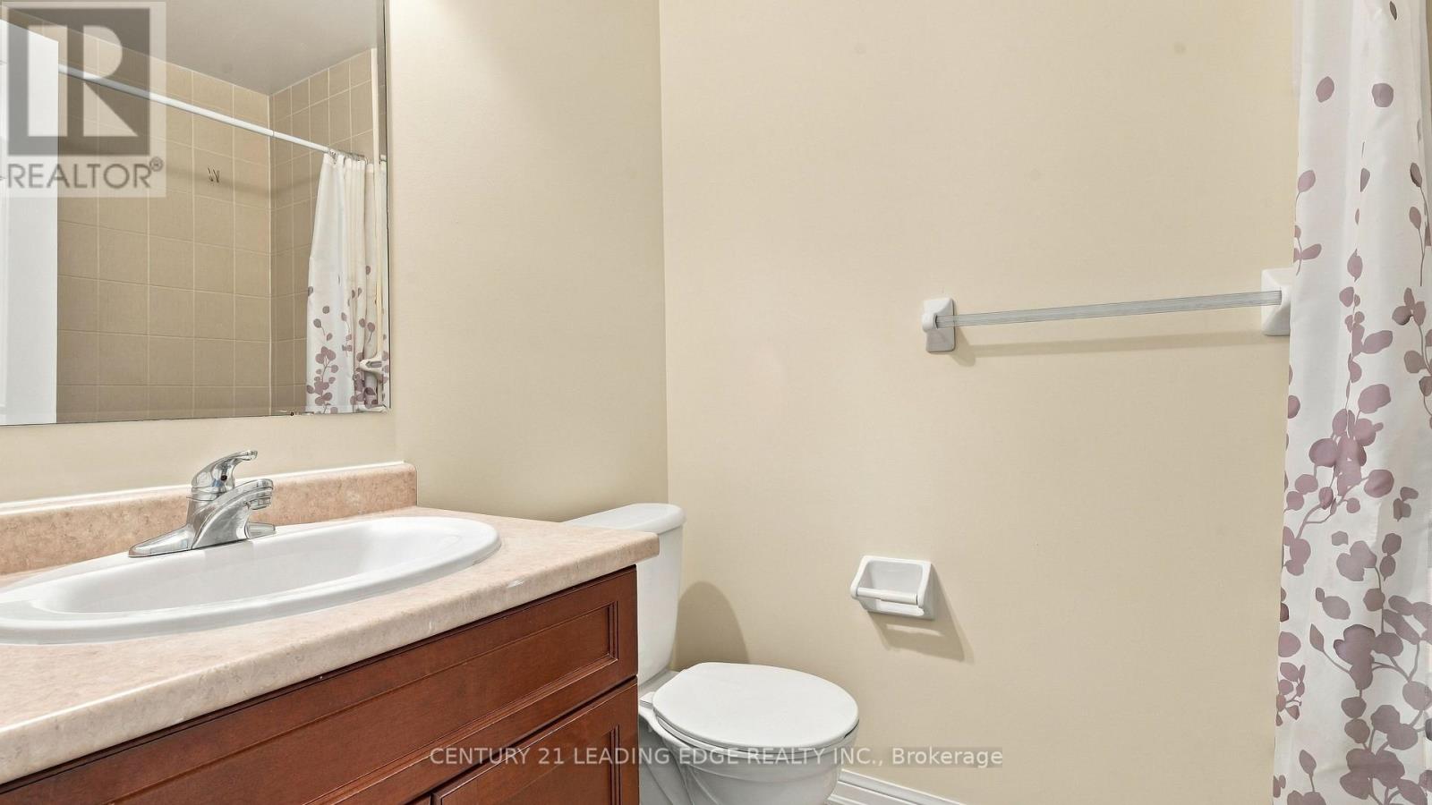 208 Magurn Gate Property Photo 35