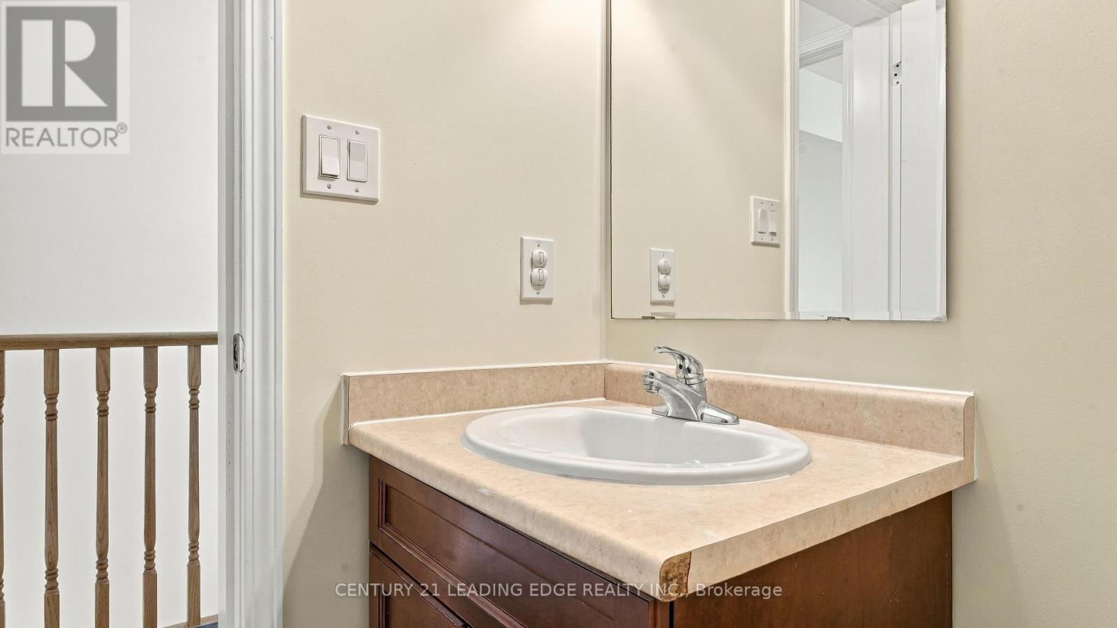 208 Magurn Gate Property Photo 36
