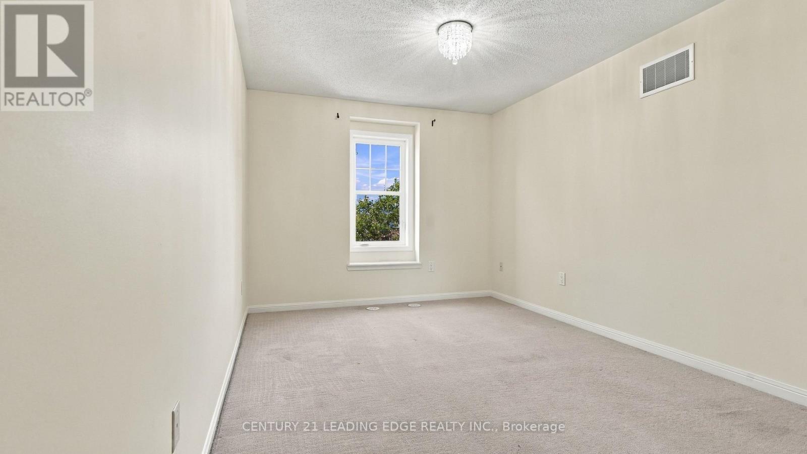 208 Magurn Gate Property Photo 38