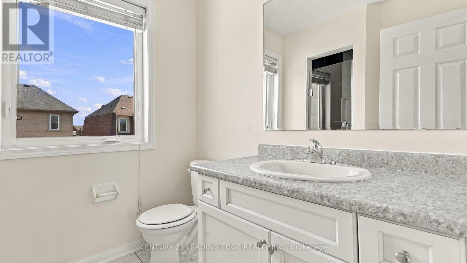 208 Magurn Gate Property Photo 41