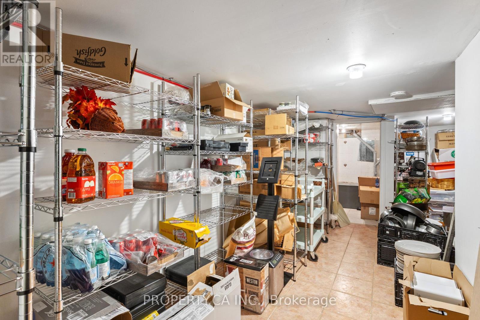 1213 Weston Road Property Photo 16