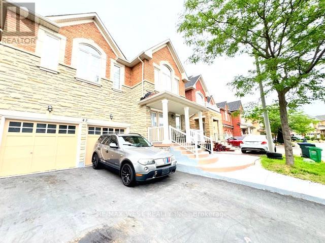 43 Tatra Crescent Property Photo 2