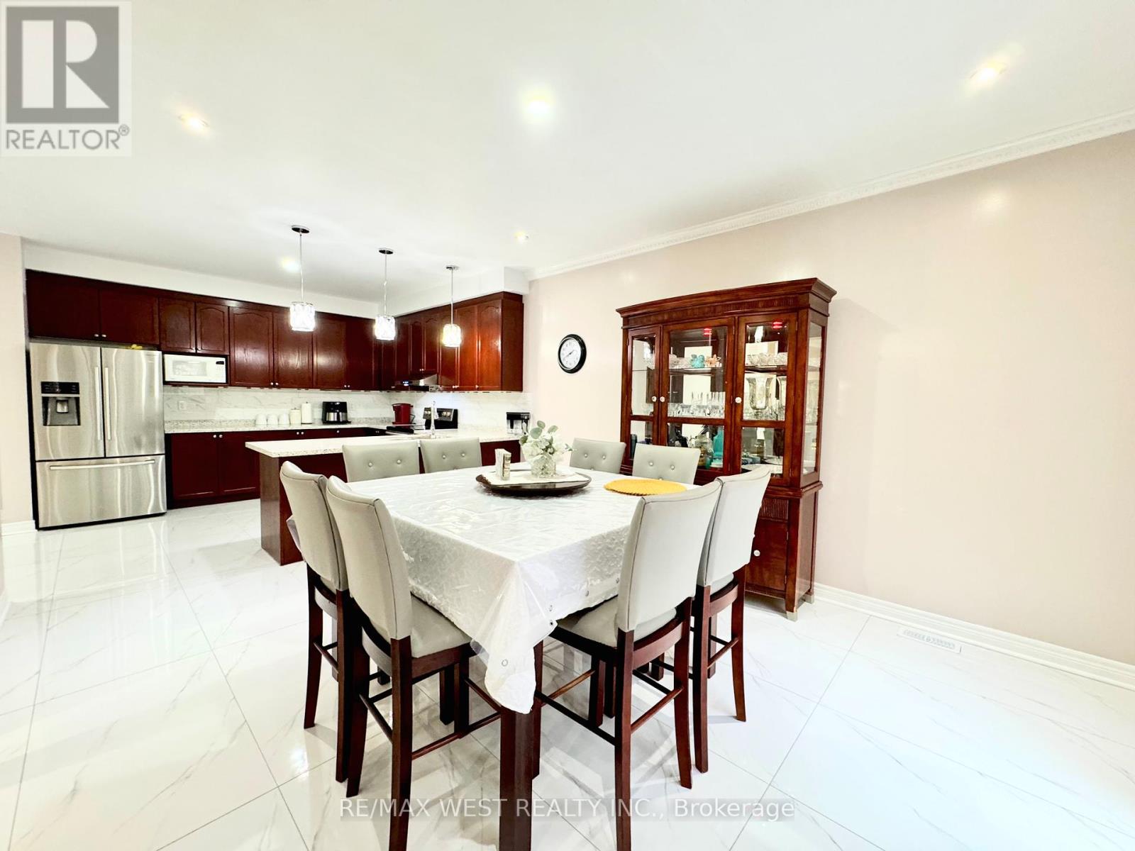 43 Tatra Crescent Property Photo 18