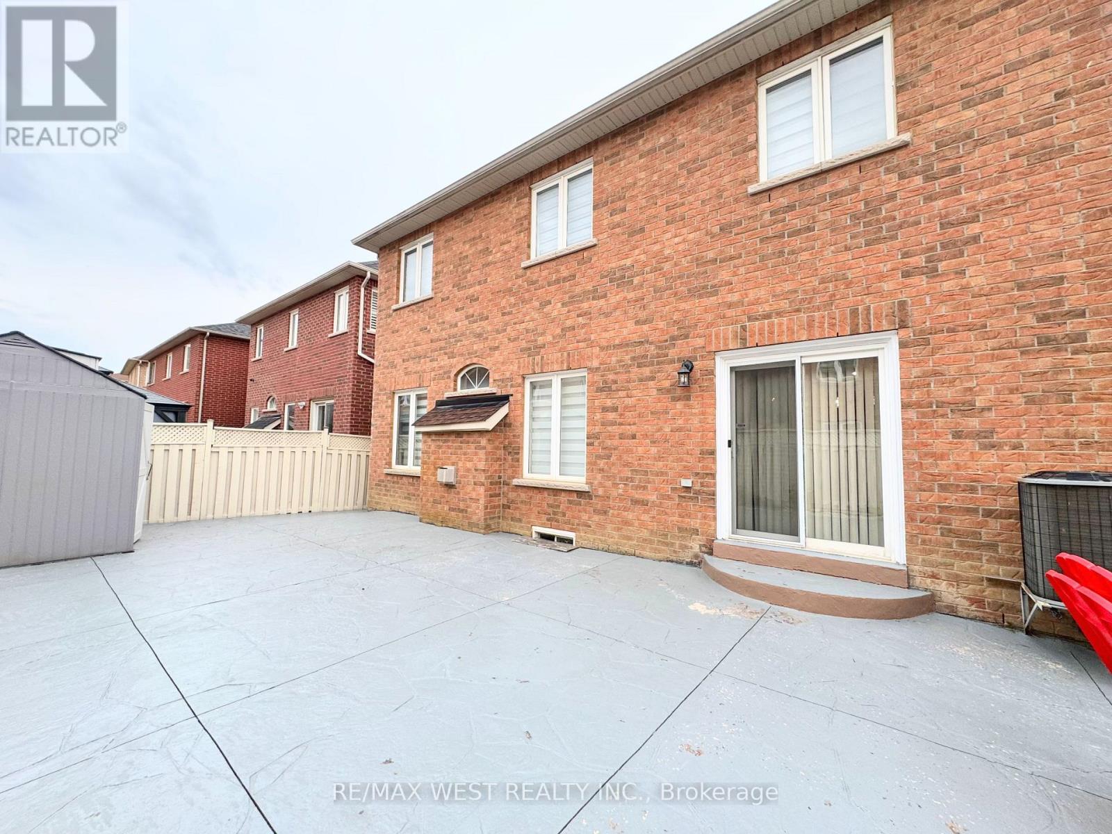 43 Tatra Crescent Property Photo 48