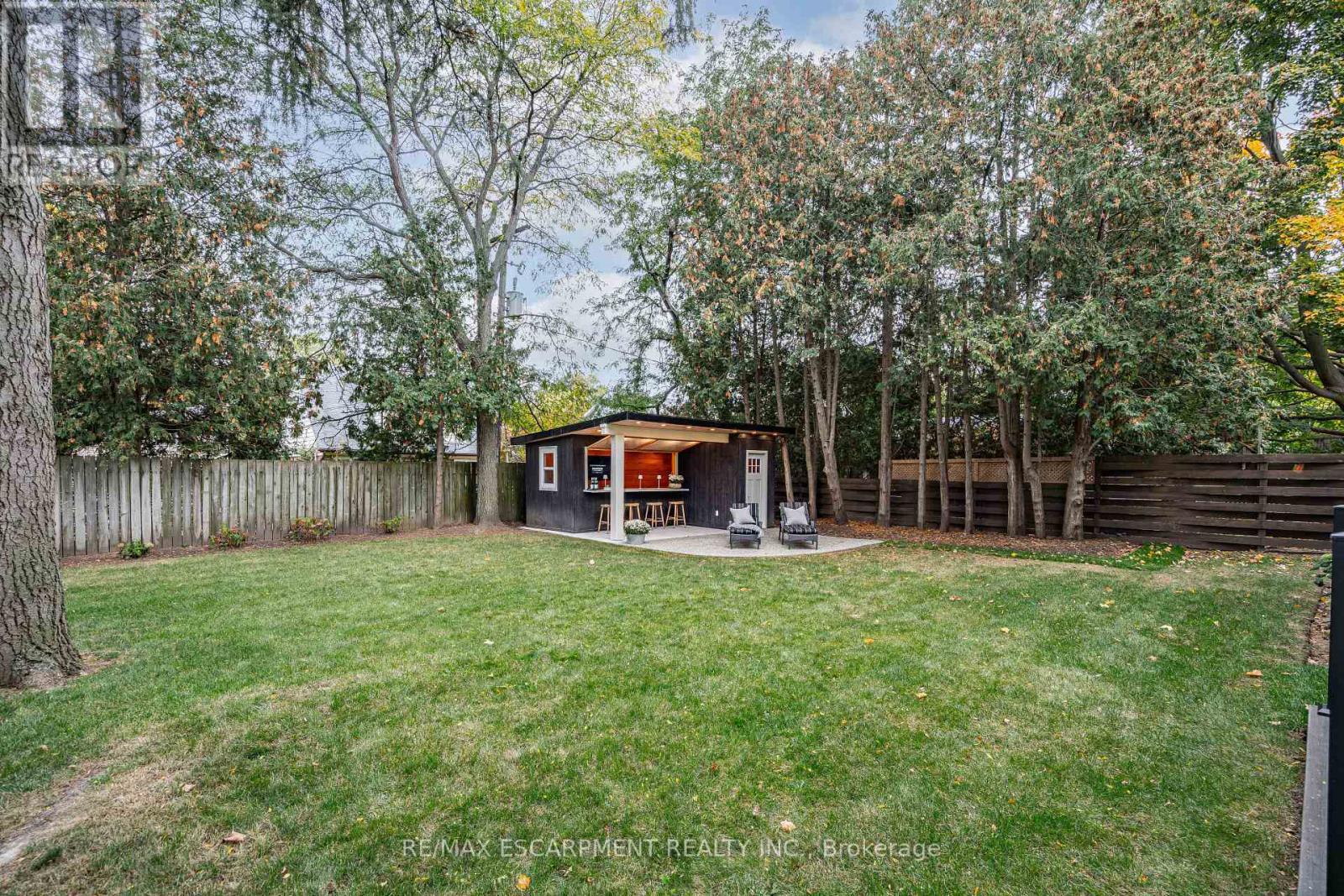 890 Forest Glen Avenue Property Photo 44