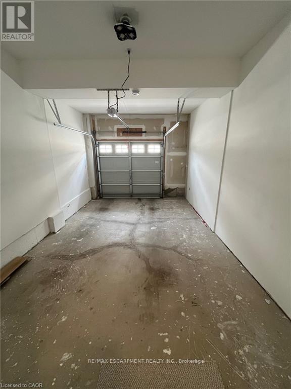 8 - 2891 Rio Court Property Photo 13