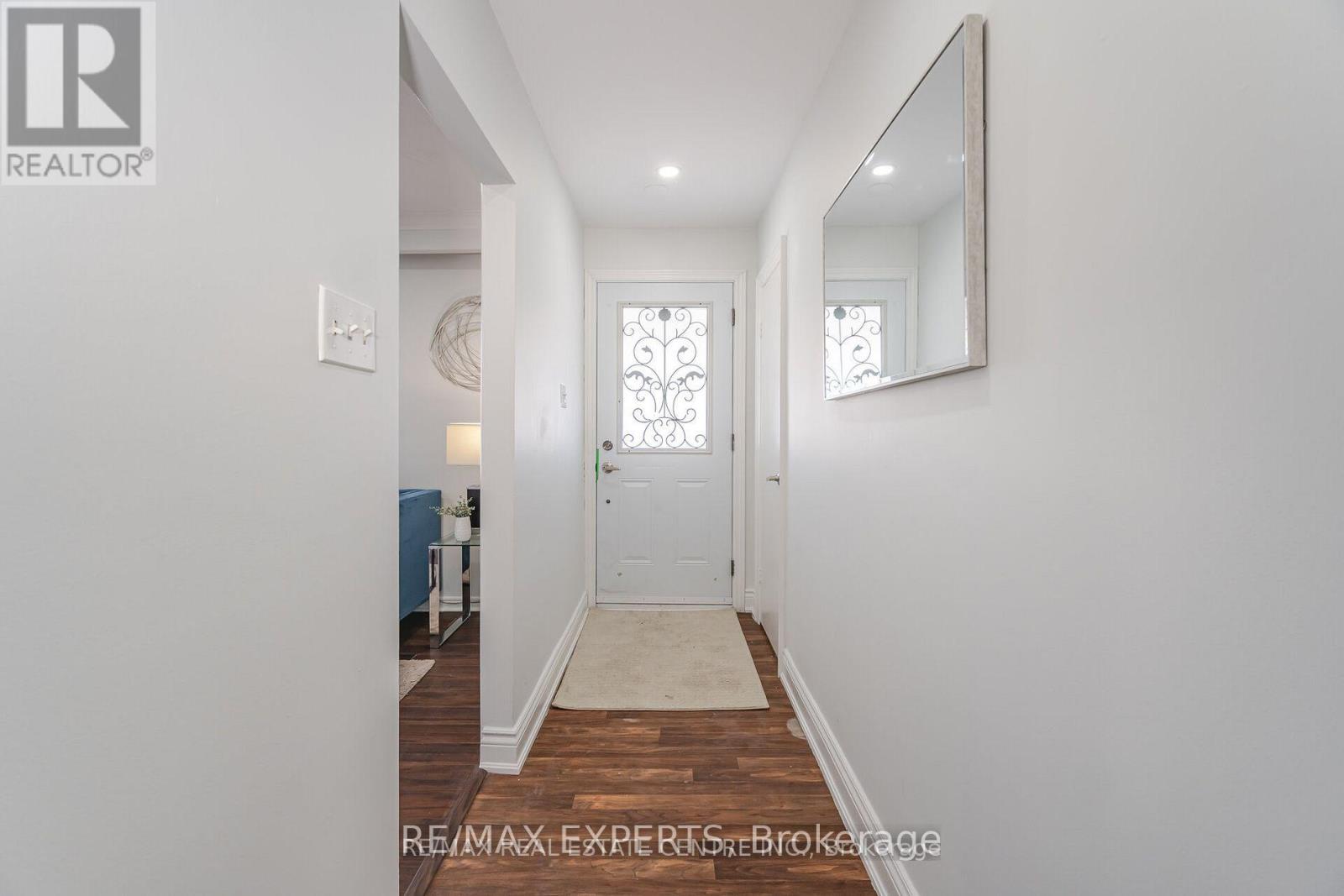 35 Edgemont Drive Property Photo 3