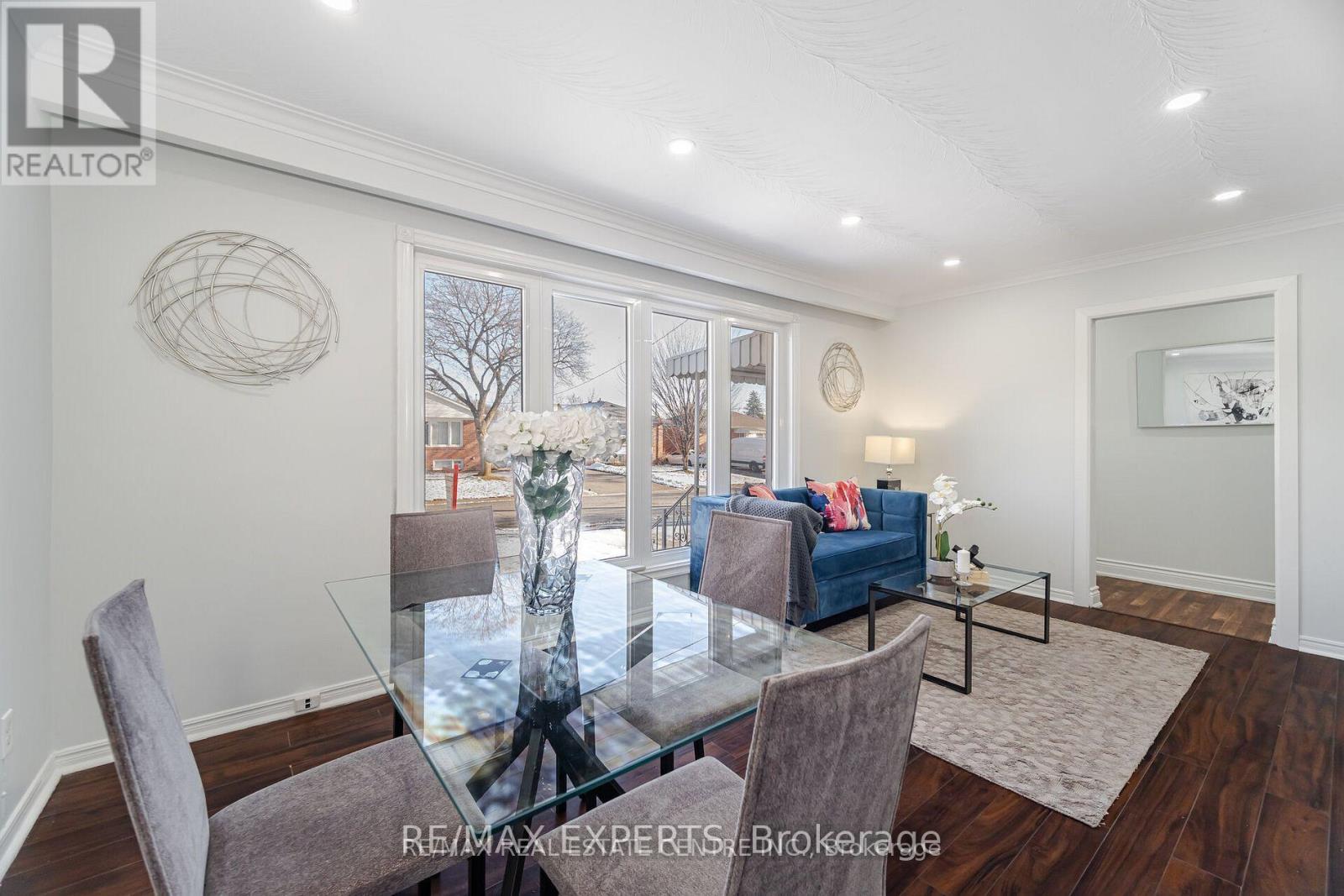 35 Edgemont Drive Property Photo 7
