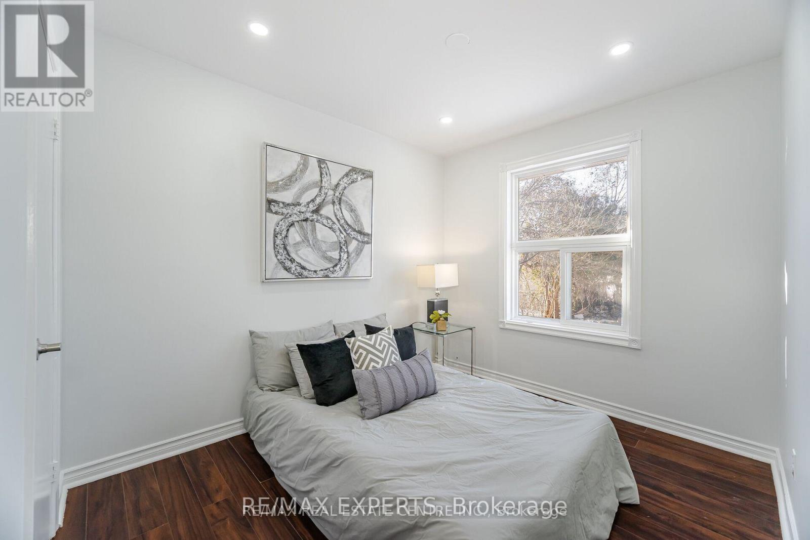 35 Edgemont Drive Property Photo 18