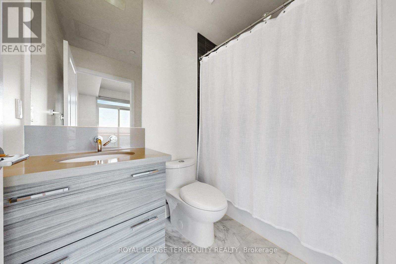 3111 - 33 Shore Breeze Drive Property Photo 20