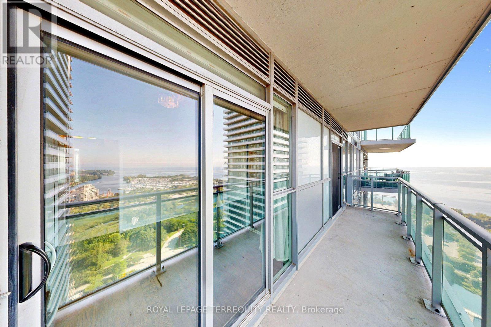 3111 - 33 Shore Breeze Drive Property Photo 27