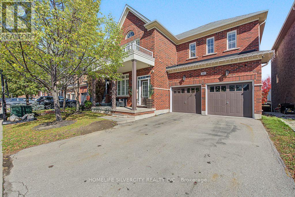 483 Hinchey Crescent Property Photo 2