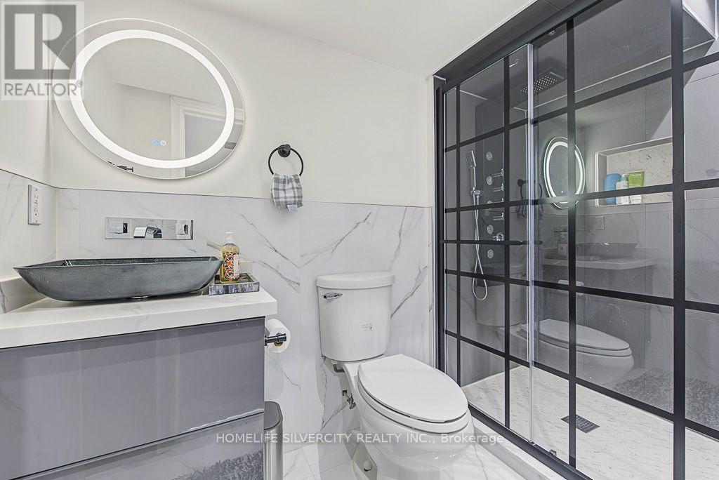 483 Hinchey Crescent Property Photo 43