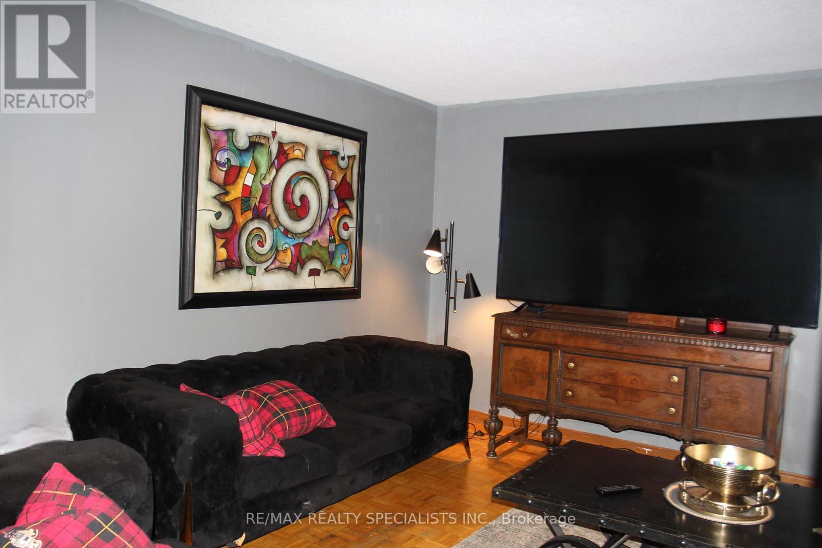 31 Laburnham Avenue Property Photo 4
