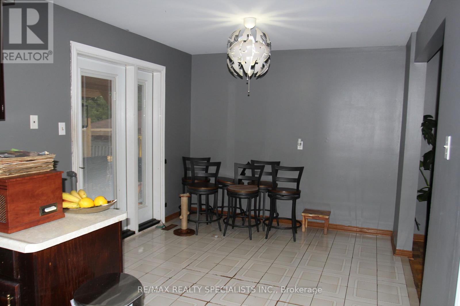 31 Laburnham Avenue Property Photo 9