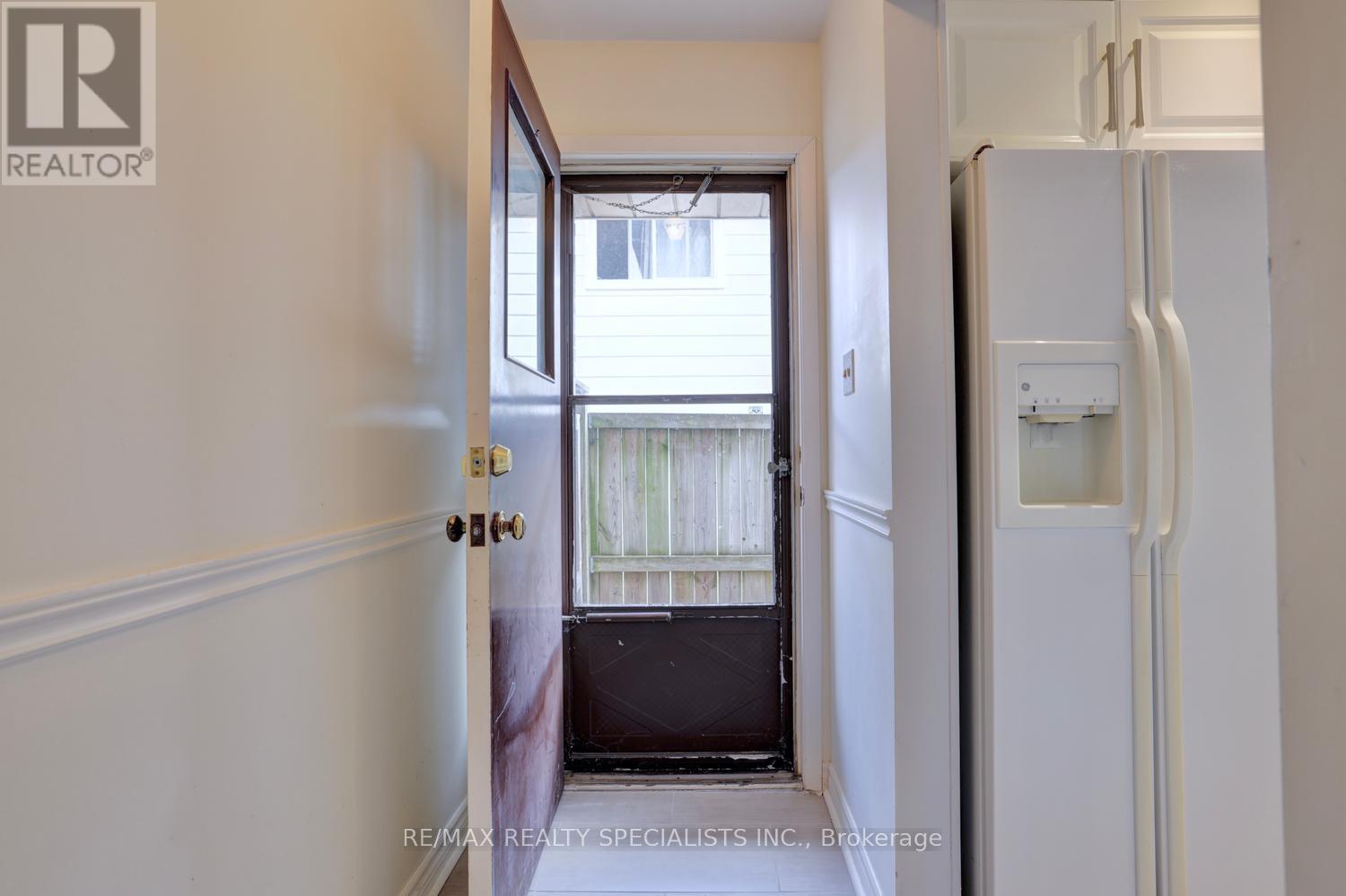 2494 Barcella Crescent Property Photo 15