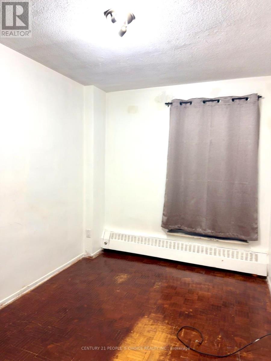 116 - 10 Eddystone Avenue Property Photo 14
