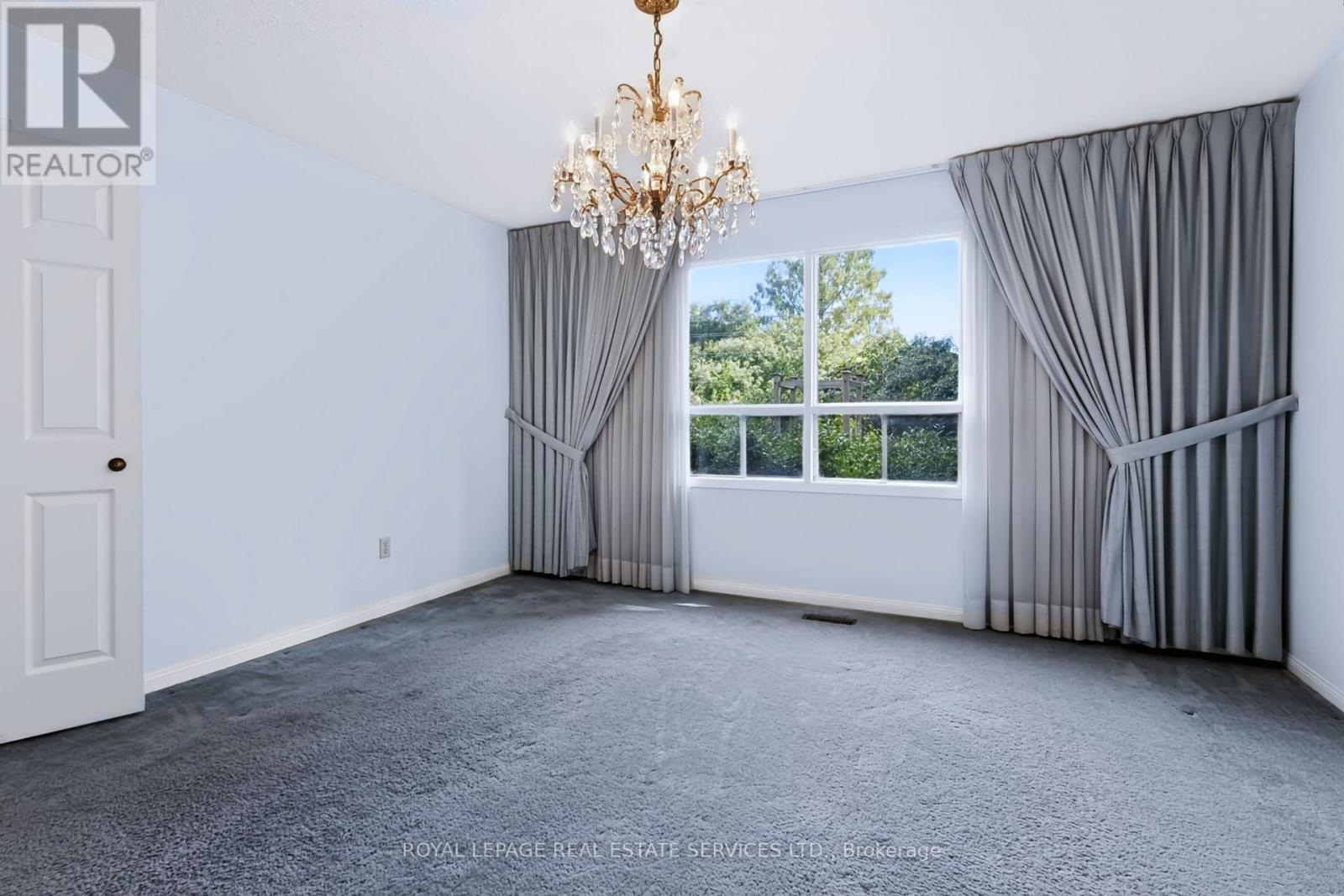 1326 Prince Albert Court Property Photo 15
