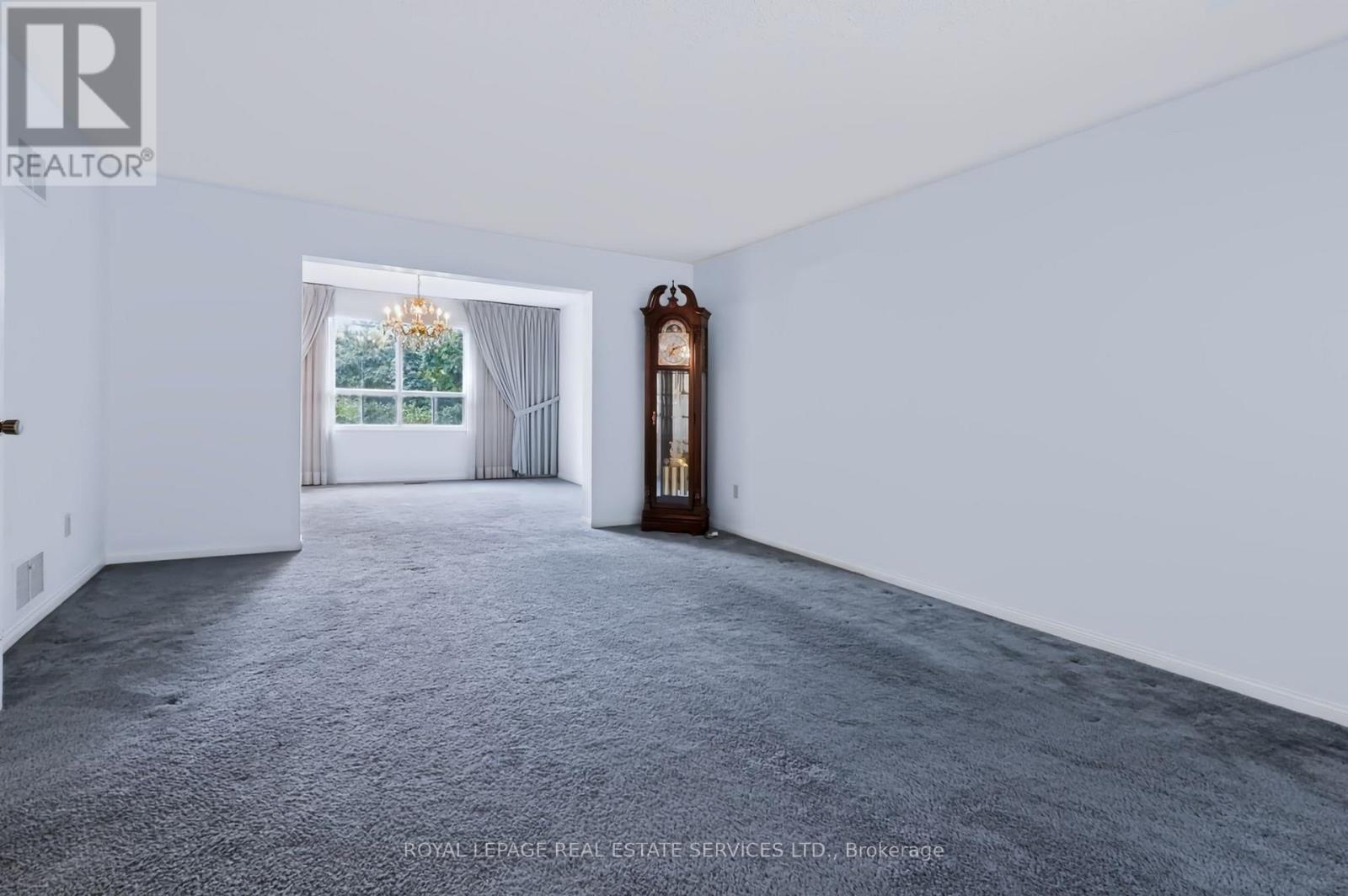 1326 Prince Albert Court Property Photo 17