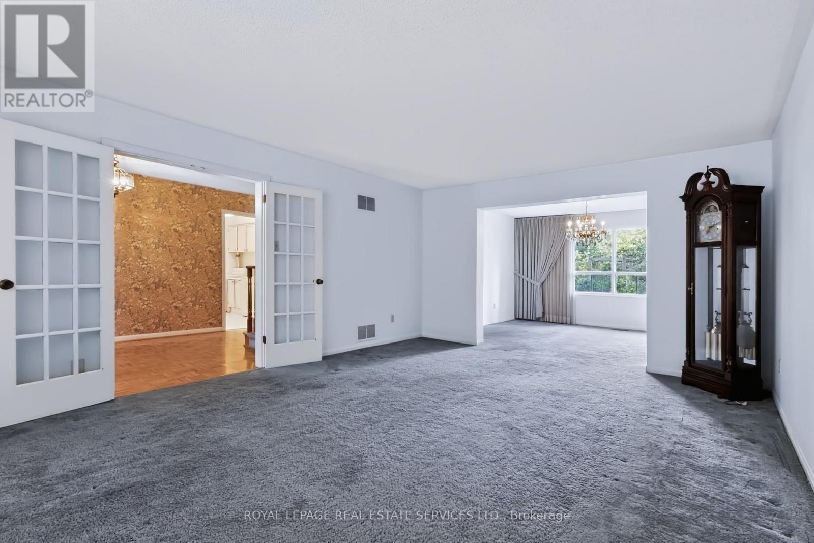 1326 Prince Albert Court Property Photo 19