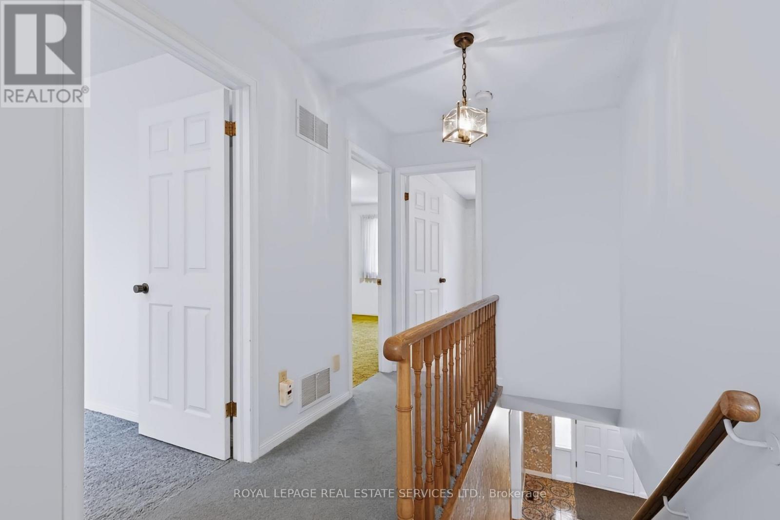 1326 Prince Albert Court Property Photo 24