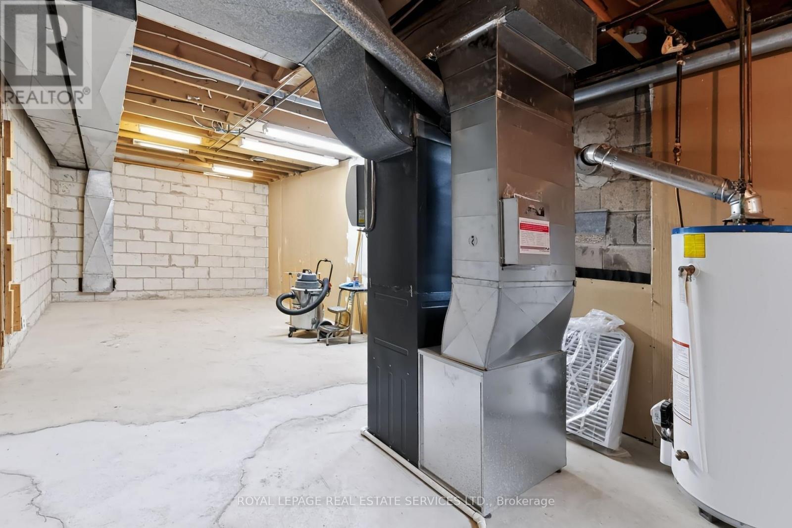 1326 Prince Albert Court Property Photo 42