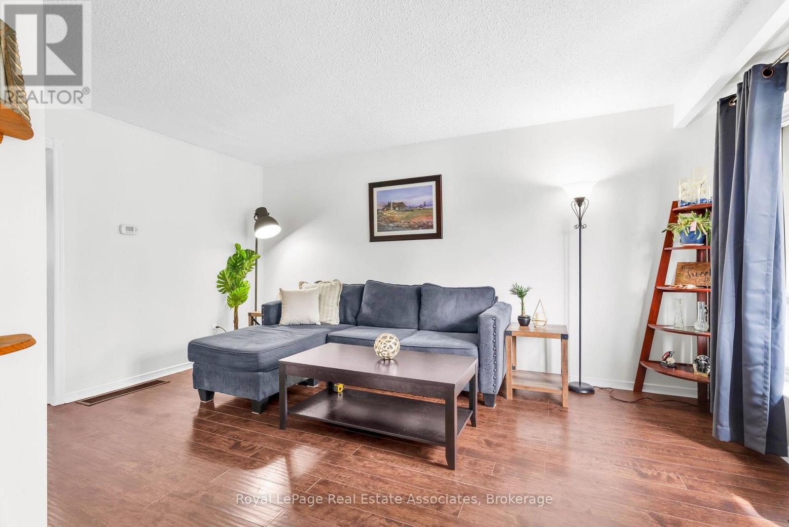 81 Glenmore Crescent Property Photo 4
