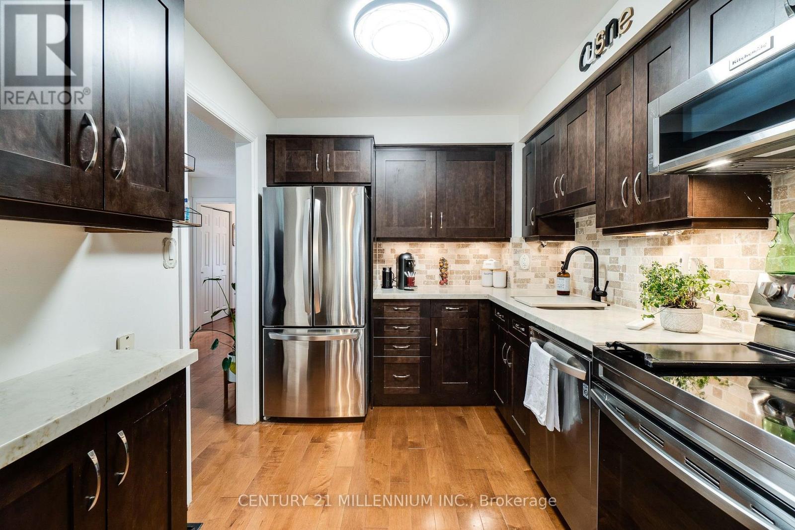 3537 Autumnleaf Crescent Property Photo 17