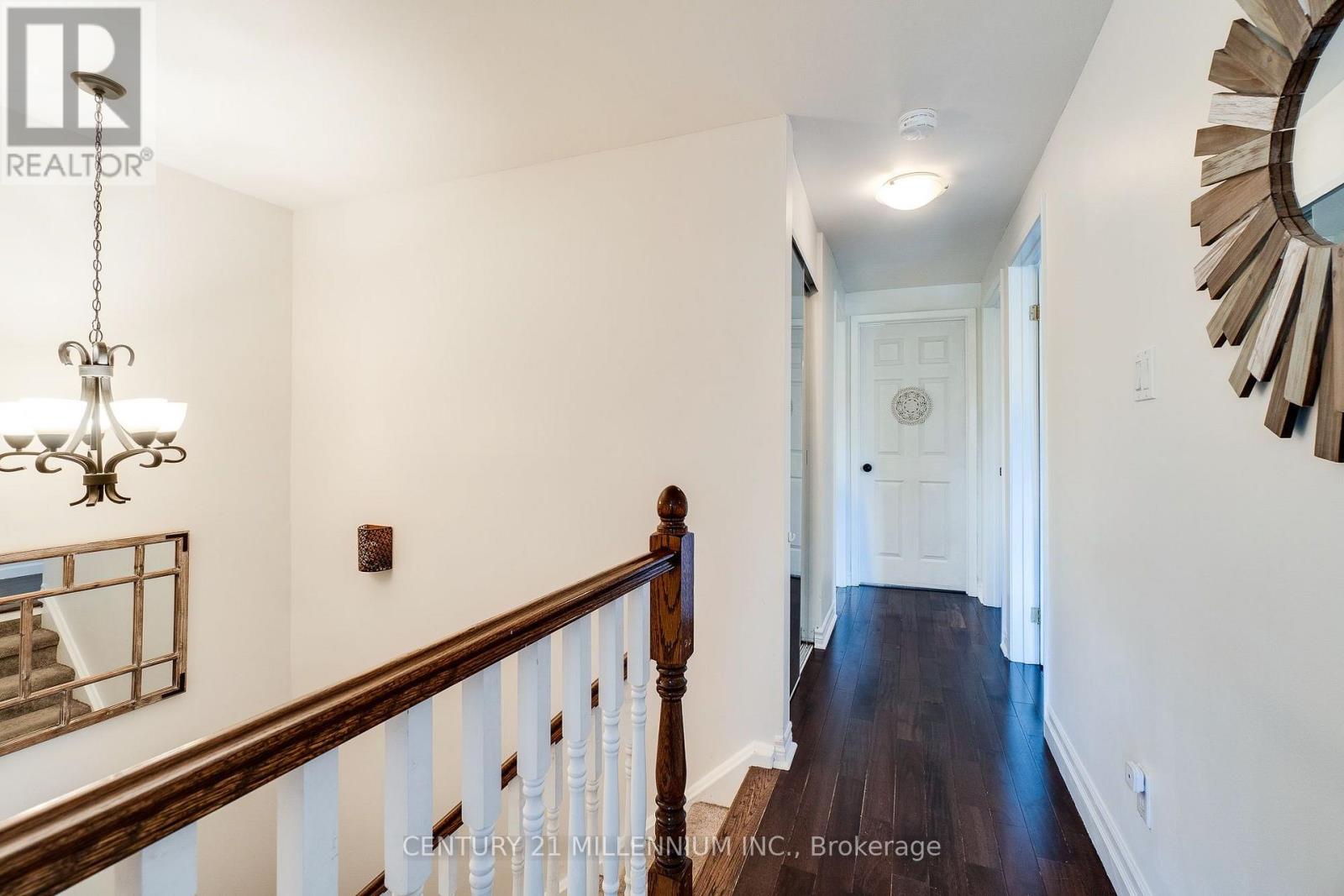 3537 Autumnleaf Crescent Property Photo 25