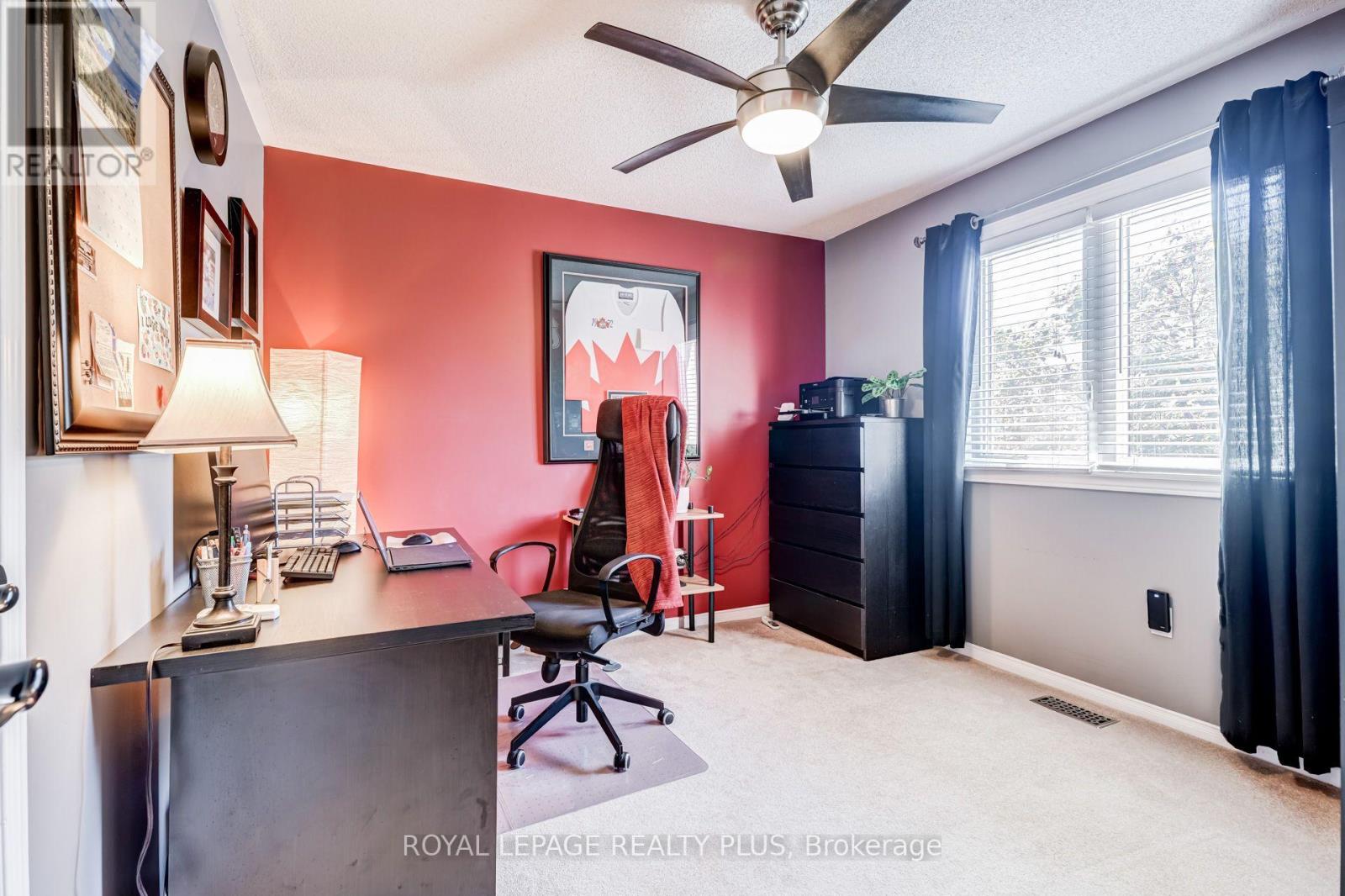 1459 Ravensmoor Crescent Property Photo 32