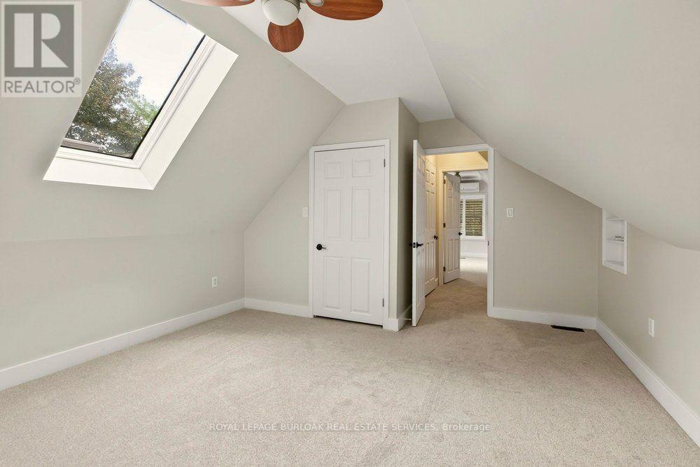 977 Long Drive Property Photo 20